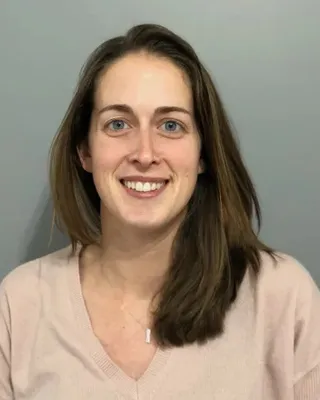 Claire Liduena, Masseur-kinésithérapeute à Châtenay-Malabry